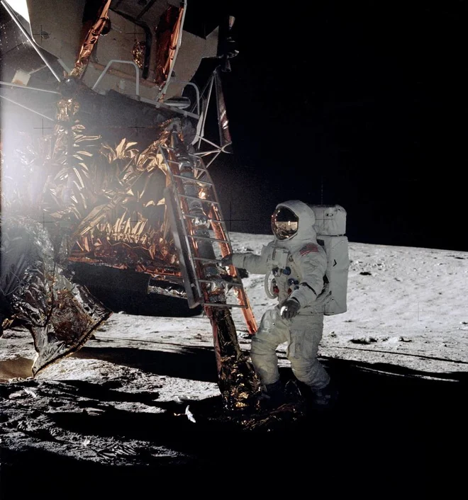 Prvi korak Alana Beana je ovekovečil Charles Pete Conrad. Foto Nasa