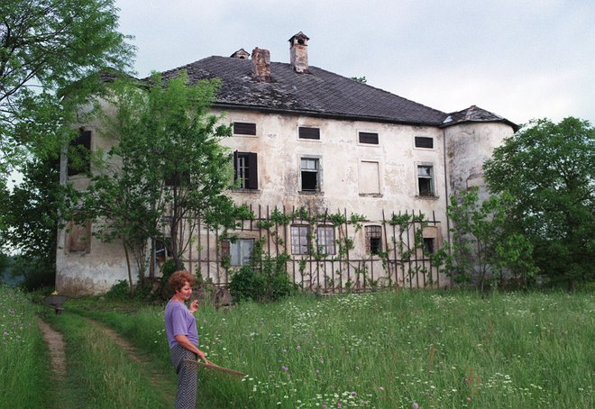 Rojstna hiša Louisa Adamiča v Prapročah pri Grosupljem FOTO: Bojan Rajšek