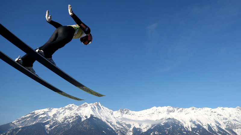 Fotografija: Bodo poljski smučarski skakalci s Kamilom Stochom na čelu v pokalu narodov od tekmecev odskočili tudi v prihajajoči zimi? FOTO: Reuters