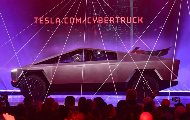 Američani so navdušeni nad poltovornjaki, a tesla bo morala v oster boj z nekaterimi starimi znanci v tem segmentu avtomobilov. Vam je všeč? FOTO: Frederic J. Brown/AFP