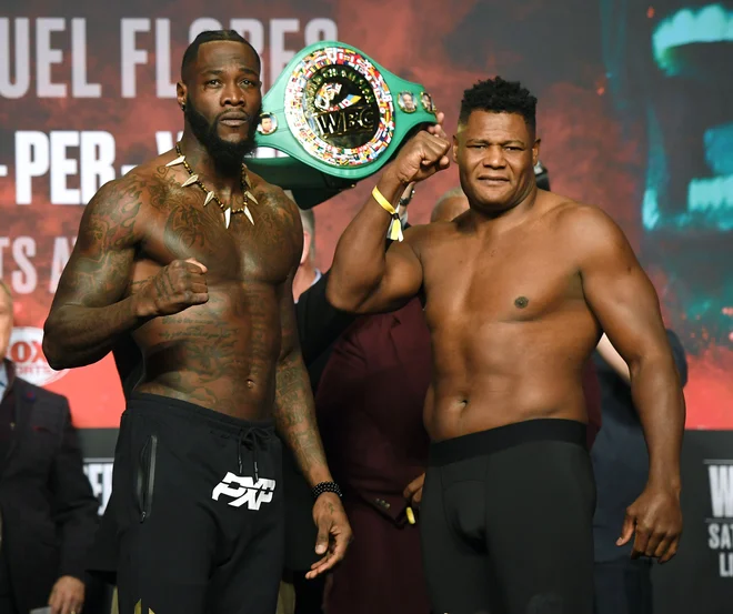 Deontay Wilder (levo) in Luis Ortiz napovedujeta še en spektakularen obračun. FOTO: AFP