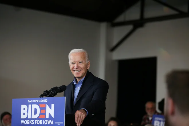 Nekdanji podpredsednik in eden od demokratskih podpredsedniških kandidatov Joe Biden. Foto Brenna Norman Reuters