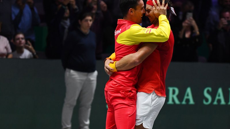 Fotografija: Rafael Nadal in Roberto Bautista Agut sta popeljala Španijo do šeste zmage v Davisovem pokalu. FOTO: AFP