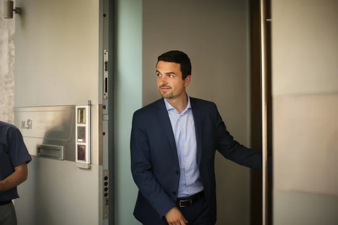 Matej Tonin se ne boji sodnega dokazovanja svoje nedolžnosti. FOTO: Jure Eržen/Delo