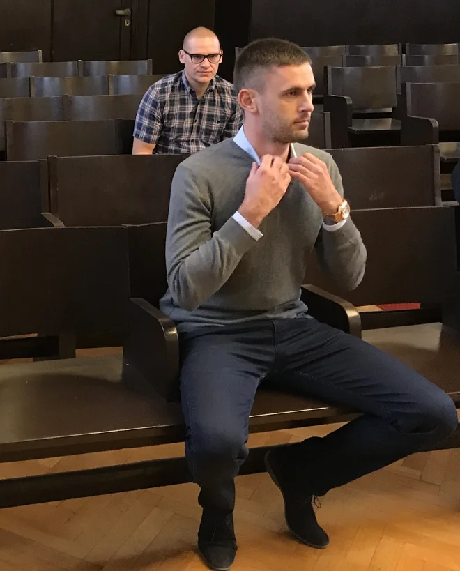 Matjaž Ferlič je včeraj prikorakal na sodišče s svobode. FOTO: Aleš Andlovič/Slovenske novice