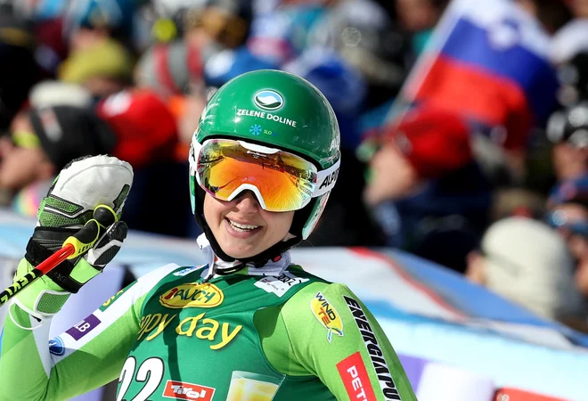 Med slovenskimi smučarkami je v sezono najboljše štartala Tina Robnik. Na uvodnem veleslalomu v Söldnu je bila enajsta. FOTO: Tomi Lombar/Delo