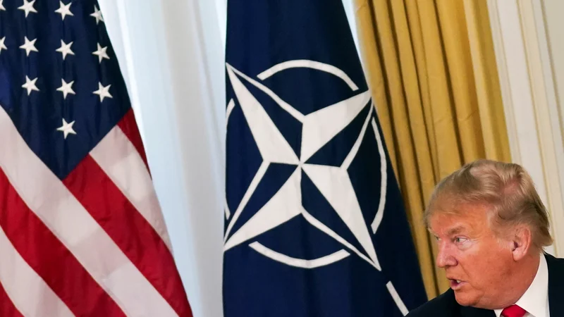 Fotografija: Ameriški predsednik Donald Trump. FOTO: Kevin Lamarque/Reuters