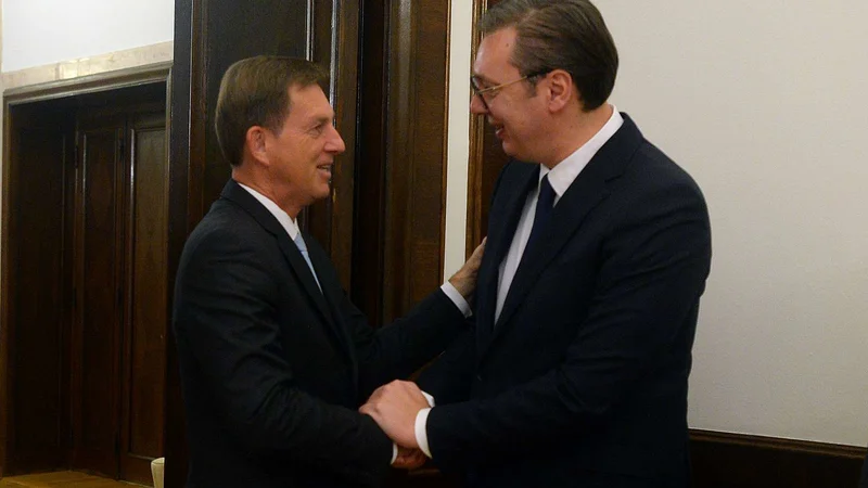 Fotografija: Slovenski zunanji minister Miroslav Cerar na obisku pri predsedniku Srbije Alaksandru Vučiću. FOTO: STA - Slovenska tiskovna agencija