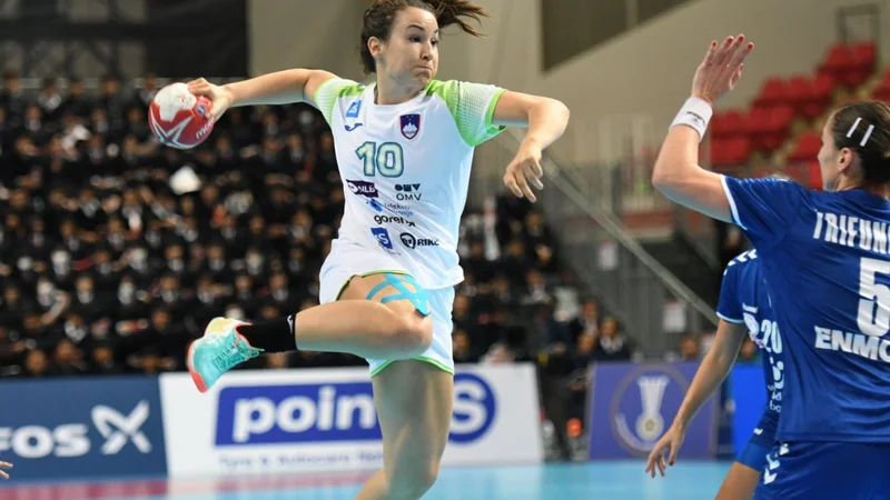 Fotografija: Tjaša Stanko je prva strelka SP. FOTO: IHF