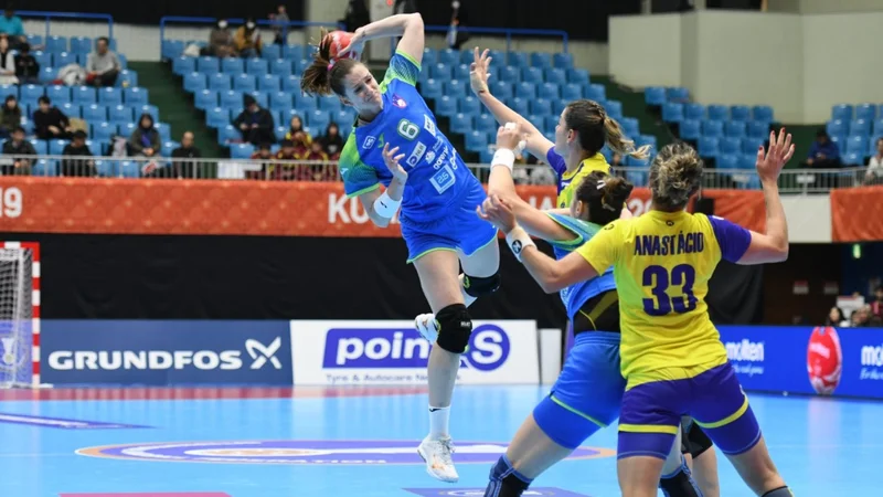 Fotografija: Ana Gros je vseh pet golov dosegla v drugem polčasu FOTO: IHF