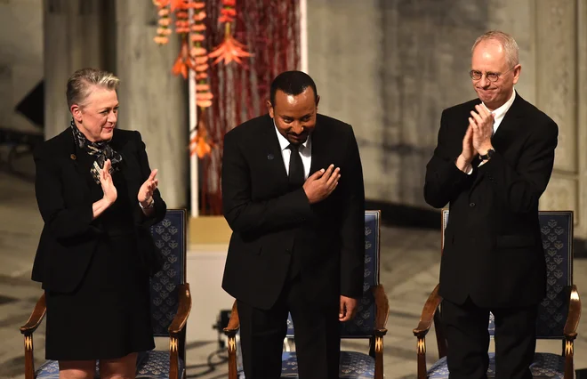 Po dolgih letih vojne je Abiy Ahmed dosegel mirovni sporazum z Eritrejo. FOTO: Fredrik Varfjell/Afp