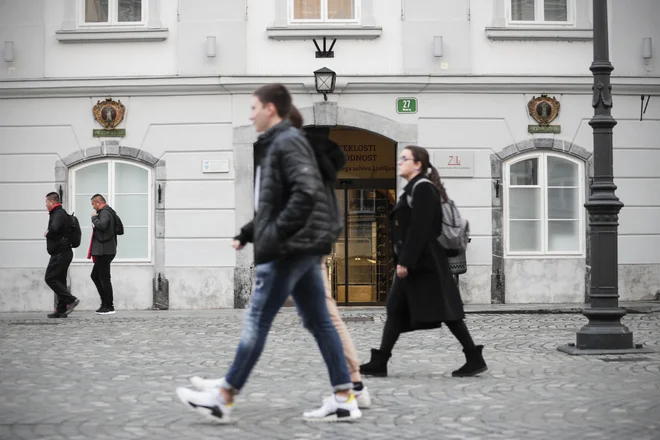 Zgodovinski arhiv Ljubljana ima prostore v mestni hiši. FOTO: Uroš Hočevar/Delo