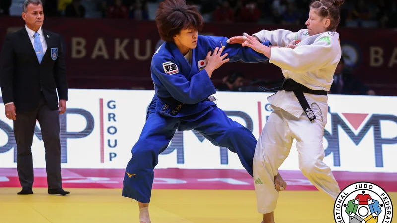 Fotografija: Tina Trstenjak (desno) je na mastersu v Qingdau izgubila dva dvoboja, oba proti Japonkama. FOTO: IJF