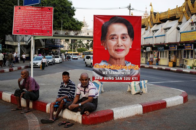 Burmanska voditeljica Aung San Su Či je ta teden v Haagu zbudila sum, da je tudi sama nacionalistka. FOTO: Ann Wang/Reuters