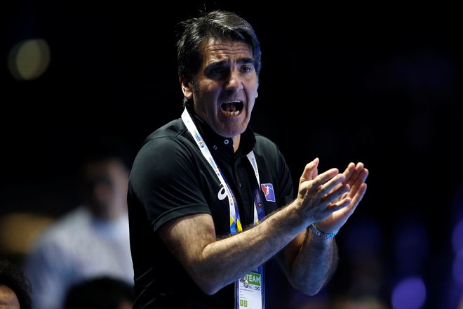 Antonio Carlos Ortega je trener Hannovra. FOTO: Reuters