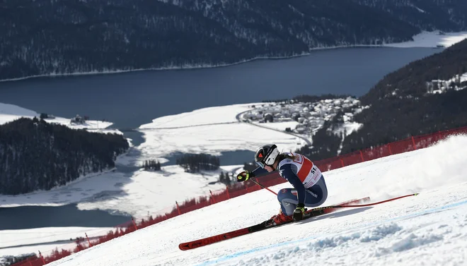 Sofia Goggia je bila po hudem boju za stotinko hitrejša od&nbsp; rojakinje Federice Brignonejeve in si je prismučala sedmo zmago v svetovnem pokalu. FOTO AFP