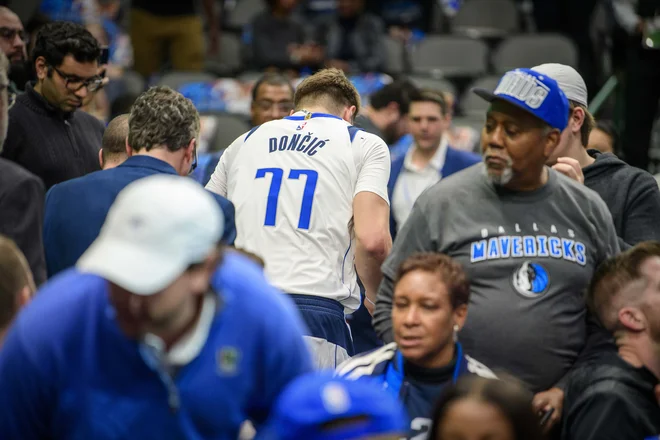 Dallas pa je že po 100 sekundah ostal brez Dončića. FOTO: Usa Today Sports