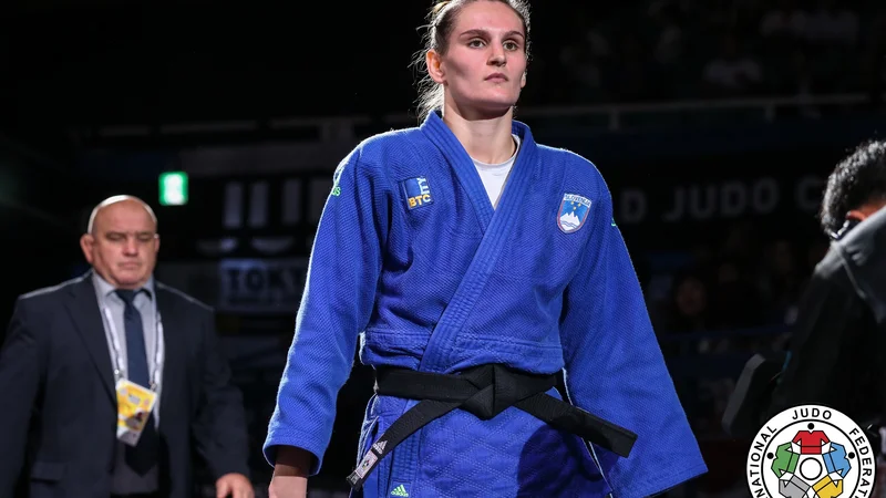 Fotografija: Klaro Apotekar je razjezila sodniška odločitev v Qingdau.
FOTO: Emanuele Di Feliciantonio/IJF