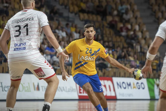 Diogo Silva se še ni prilagodil novemu sistemu po prihodu iz Porta. FOTO: Slavko Kolar