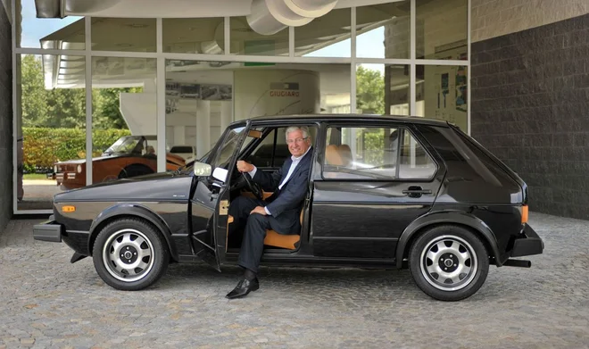 Giorgetto Giugiaro je ponosen na svojega golfa. FOTO: Giugiaro Design