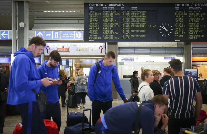 Ruska odbojkarska reprezentanca ni doživela takšne usode kot poljska. FOTO: Jože Suhadolnik/Delo