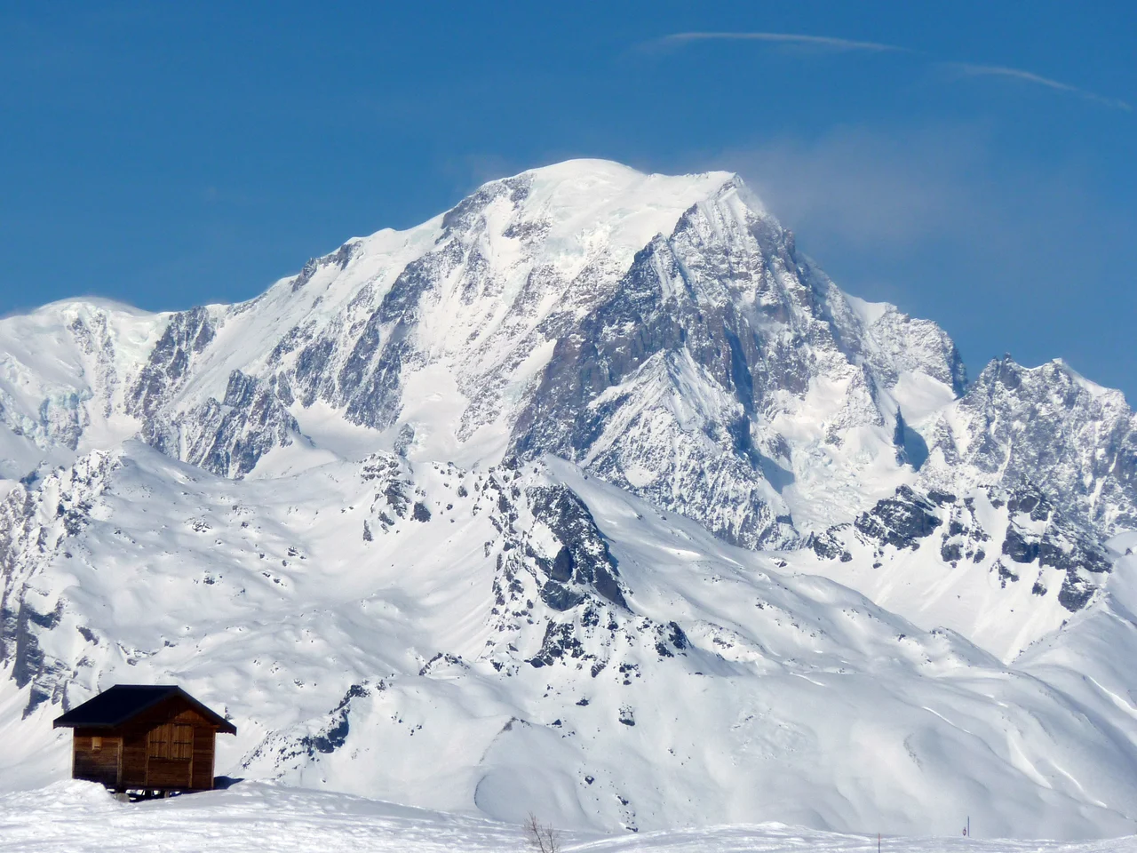 Fotografija: Mont Blanc s francoske strani. Foto Charles Platiau/Reuters