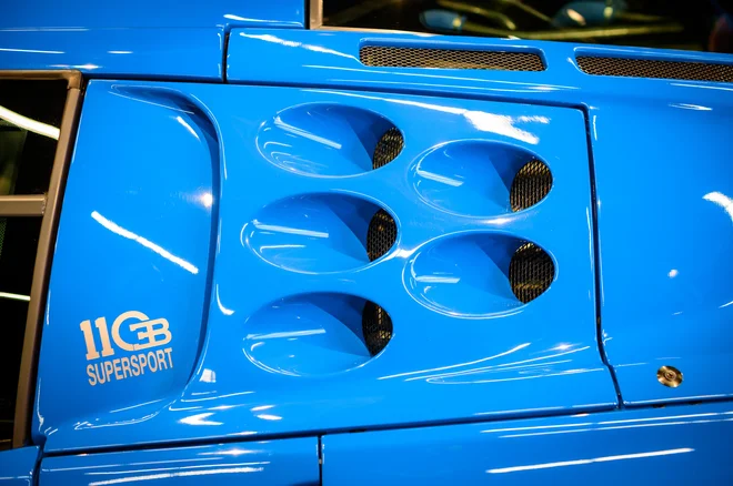 Bugati EB 110 supersport FOTO: Shutterstock
