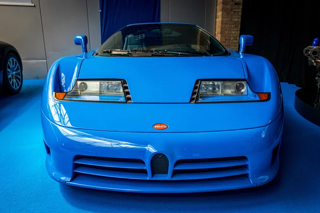 Bugati EB 110 supersport FOTO: Shutterstock