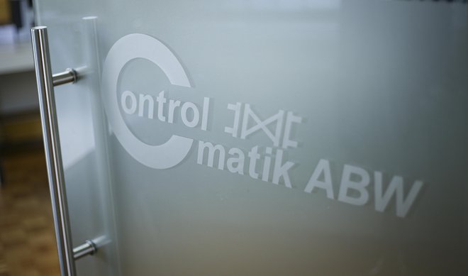 Podjetje Controlmatic iz Domžal je prisotno na 40 trgih po vsem svetu. FOTO: Jože Suhadolnik/Delo