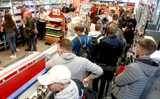 Stožice bo vnovič razprodane. FOTO: Roman Šipić/Delo