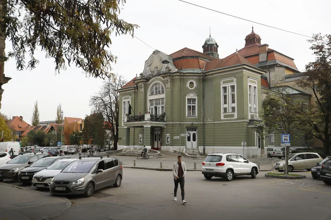 Prva predstava, ki je bila na odru sedanje ljubljanske Drame lahko uprizorjena v slovenskem jeziku (<em>Tugomer </em>Josipa Jurčiča in Frana Levstika), je morala počakati do 6. februarja 1919. FOTO: Leon Vidic/Delo