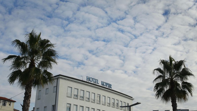 Fotografija: Hotel Koper ima novega lastnika. Foto Leon Vidic/Delo