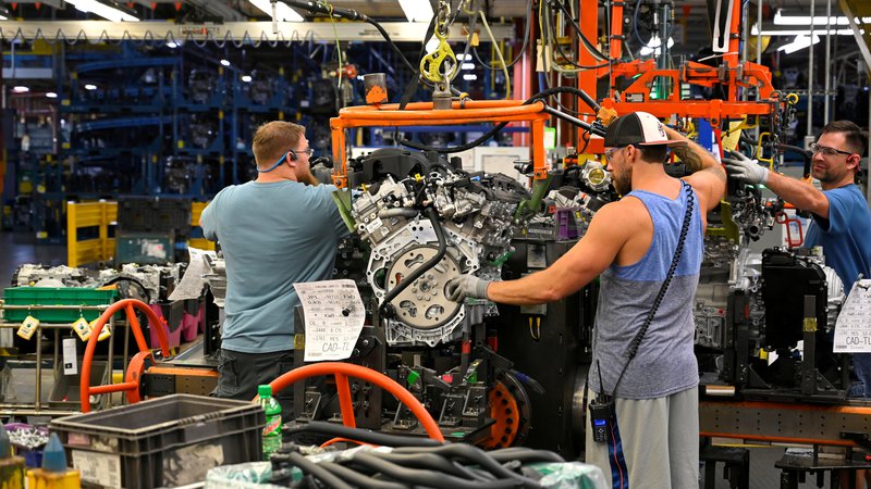 Fotografija: Proizvodnja avtomobilov v tovarni podjetja General Motors v Spring Hillu, Tennessee. FOTO:Harrison McClary/Reuters