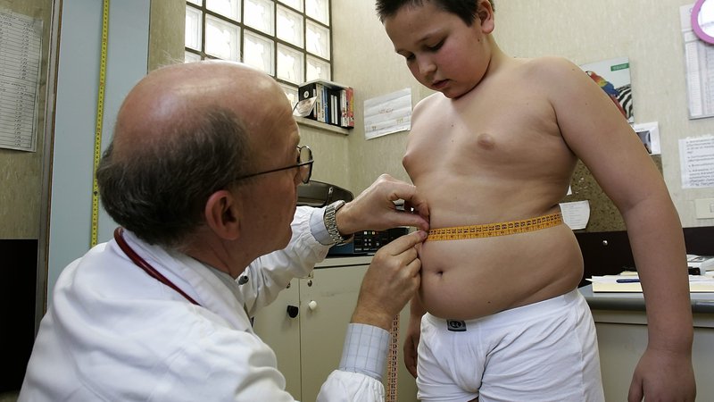 Fotografija: V ZDA bi utegnilo biti leta 2030 debelih že kar 26,3 % otrok, starih od pet do devet let, in 24,2 % otrok in mladostnikov med desetim in devetnajstim letom starosti. FOTO: Tony Gentile/Reuters