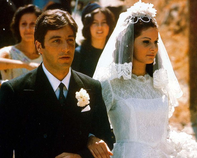 Michael Corleone (Al Pacino) in njegova sicilijanska nevesta Apollonia (Simonetta Stefanelli). FOTO: Promocijsko gradivo