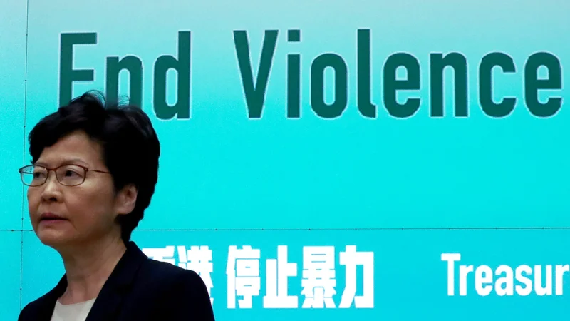 Fotografija: Vodja hongkonške vlade Carrie Lam. Foto: Athit Perawongmetha/Reuters