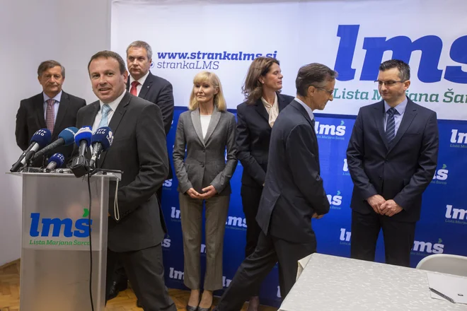 Ferenc Horváth vztraja na obeh funkcijah, kljub nejevolji v poslanskih klopeh. Za prenehanje mandata namreč ni zadostne pravne podlage. FOTO: Voranc Vogel/Delo