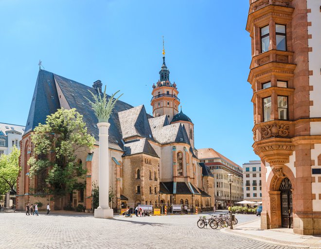 Cerkev svetega Nikolaja v Leipzigu, pomembno mesto ponedeljkovih demonstracij pred tridesetimi leti. Danes Leipzigu pravijo tudi drugi Berlin. Foto Shutterstock