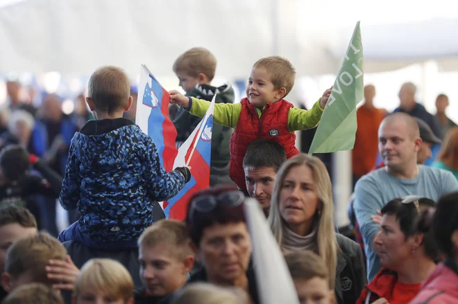 V Komendi je še precej kolesarskega podmladka. FOTO: Leon Vidic/Delo