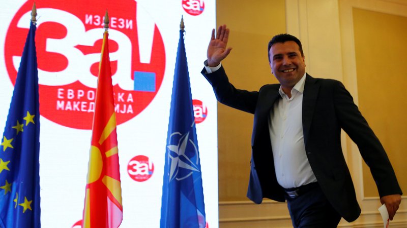 Fotografija: Premier Zoran Zaev je vse stavil na približevanje Severne Makedonije k EU in Natu. FOTO: Ognen Teofilovski/Reuters