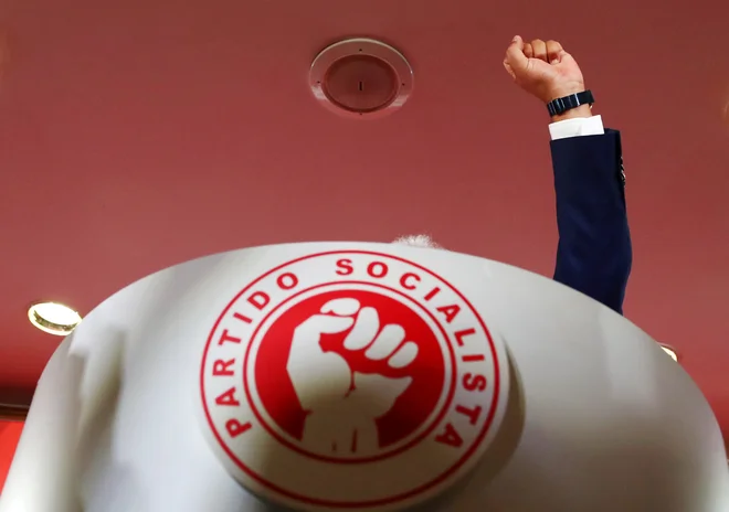 Costa, ki je v torek prejel mandat za sestavo vlade, je povedal, da to ni prioriteta. FOTO: Jon Nazca/Reuters
