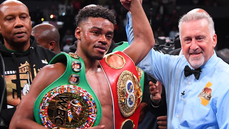 Fotografija: Errol Spence (na fotografiji) je 28. septembra premagal Shawna Porterja ter ubranil šampionska pasova združenj IBF in WBC. FOTO: AFP