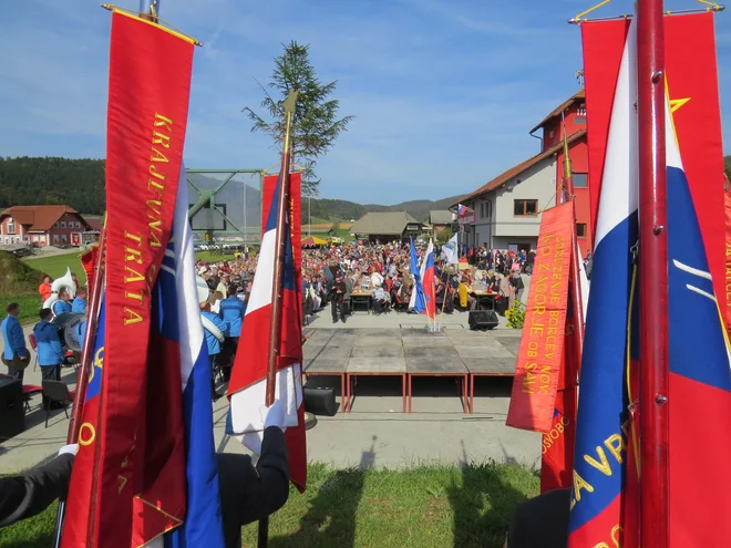 Spomin na dogodek pred 76 leti. FOTO: Bojan Rajšek/Delo