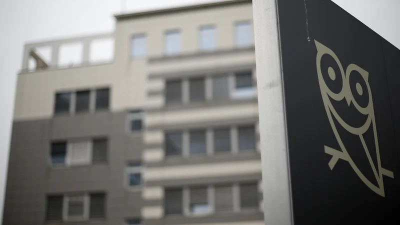 Fotografija: Slovenska obveščevalno-varnostna agencija (Sova) je naznanila znane in neznane storilce zaradi suma storitve več kaznivih dejanj izdaje tajnih podatkov. FOTO: Blaž Samec/Delo