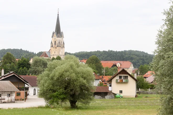 Dolg občine Šentrupert se zmanjšuje, a vračilo Polfinove varščine še vedno grozi proračunu. Foto: Marko Feist Foto Marko Feist Slovenia