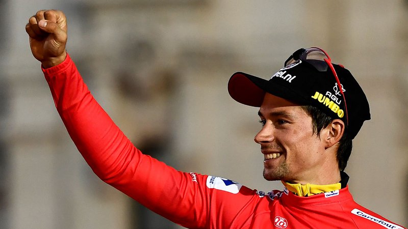 Fotografija: Primož Roglič je letos osvojil rdečo majico na Vuelti, bo prihodnje leto lovil rumeno majico na Touru? Foto AFP