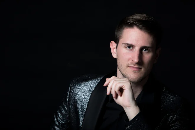 Gregor Ravnik Foto Darja Štravs Tisu