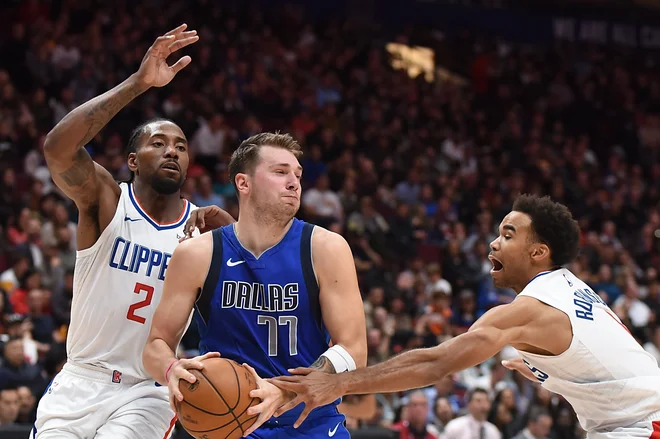 Luka Dončić ni ostal tiho. FOTO: Anne-Marie Sorvin/Reuters