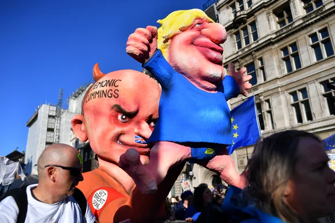 Evropska komisija je vzela na znanje odločitev britanskega parlamenta o Letwinovem amandmaju. FOTO: Dylan Martinez/Reuters