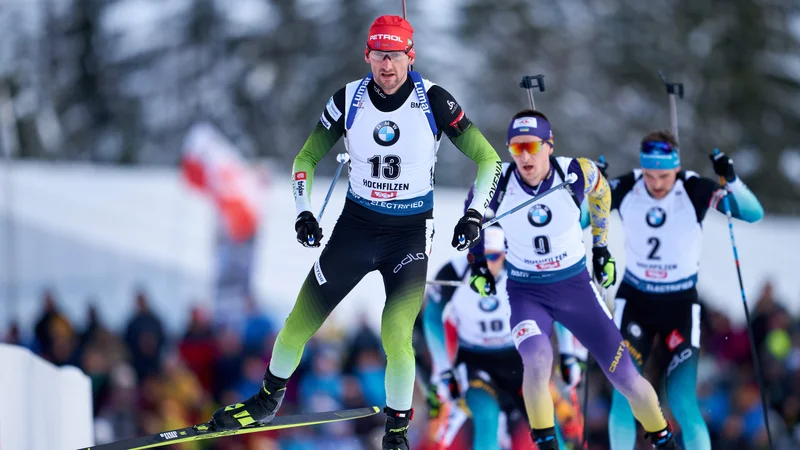 Fotografija: Jakov Fak se je v Avstriji po dobrem letu vrnil med biatlonsko smetano. FOTO: Georg Hochmut/AFP